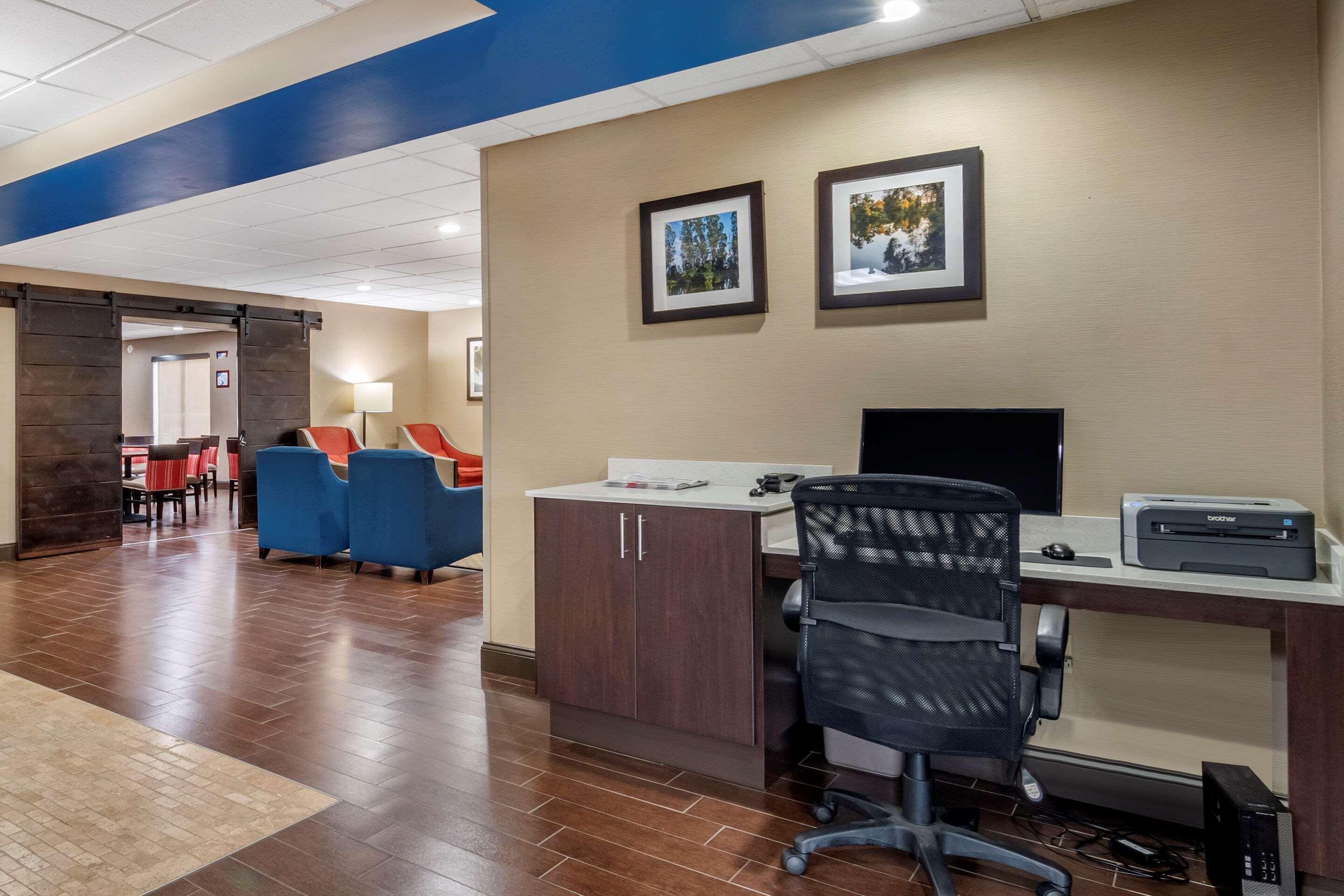 Comfort Inn & Suites Oxford South Zewnętrze zdjęcie